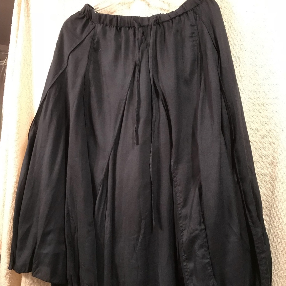 π5/$25π 7/18 ππHPππNWT Navy Swing Skirt - Picture 1 of 5